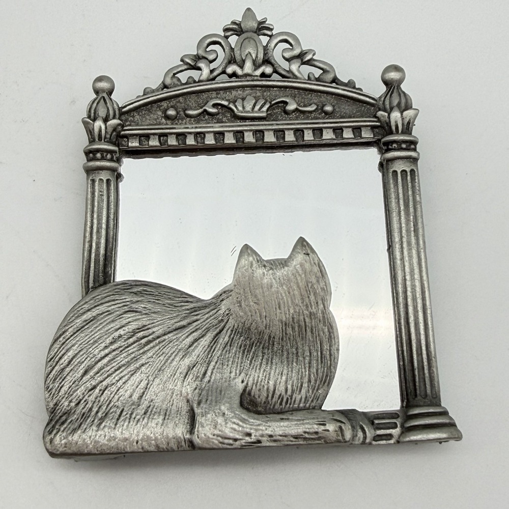 JJ Vintage Pin Brooch Cat In Mirror Pewter Tone Signed JJ